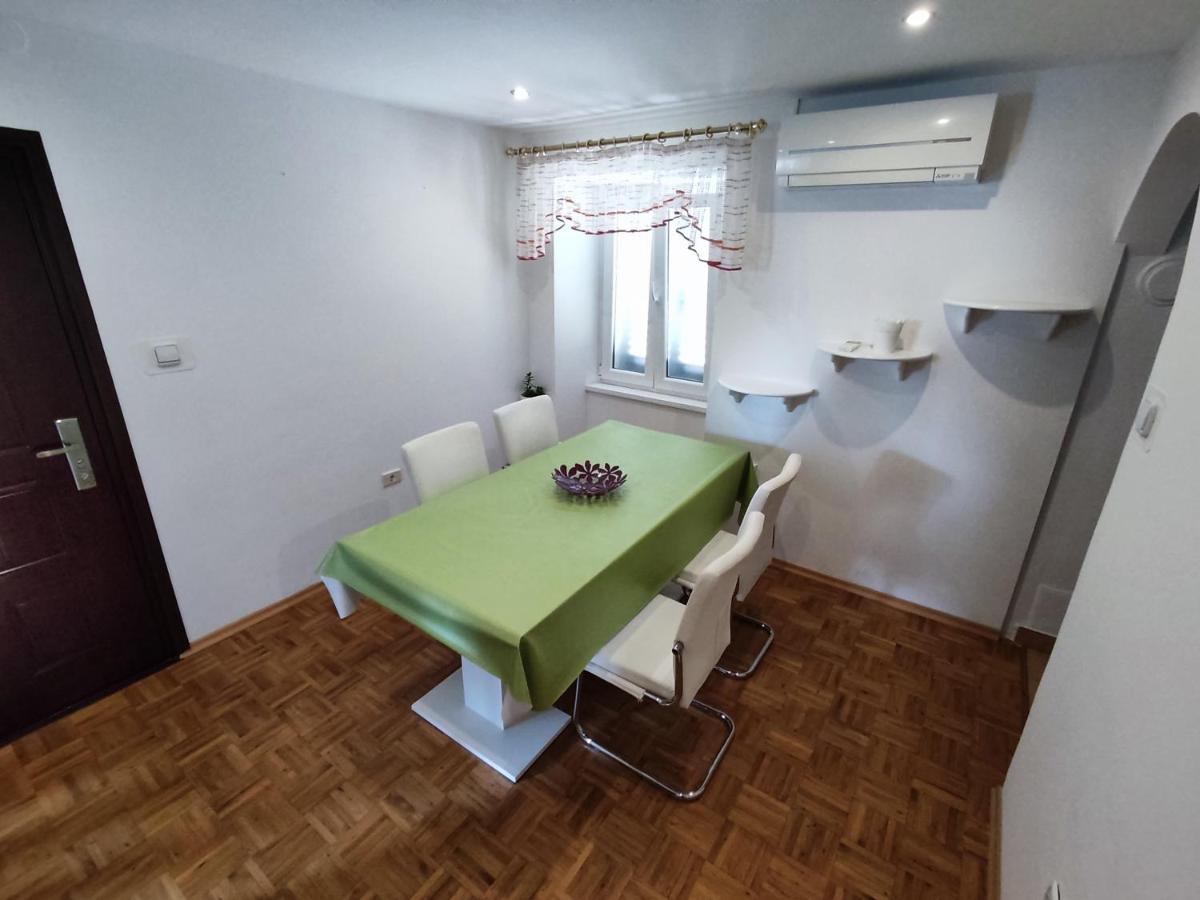 Silvo Apartments Koper Buitenkant foto